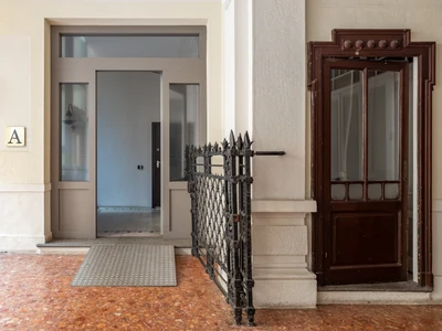BeCo Centrale New Family Apartment